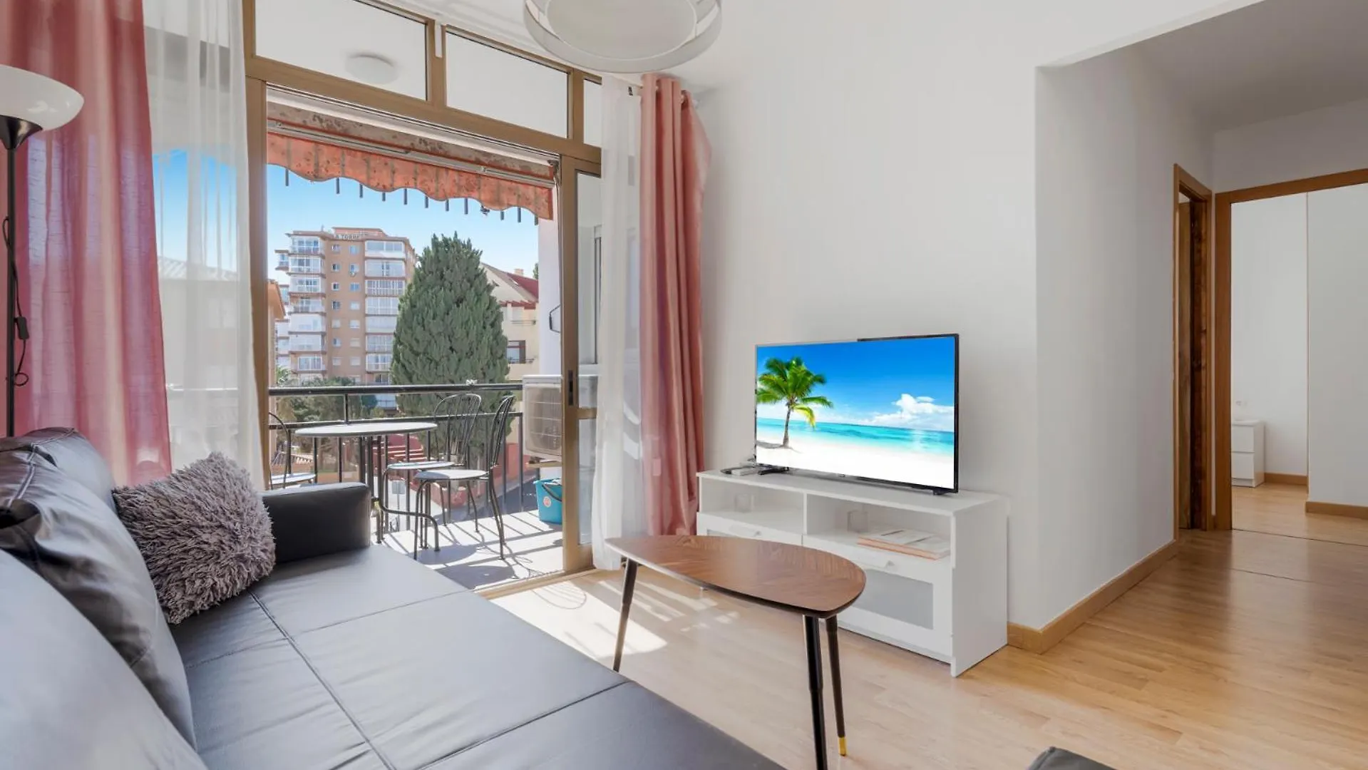 Seaview Family Apartment In Benalmadena By Costarentals - Ref 107